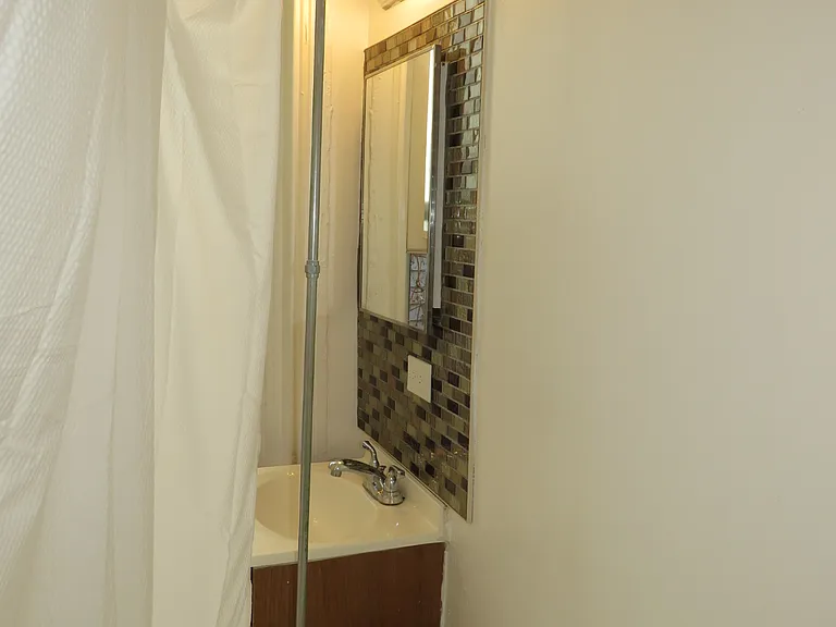 356 E Walnut Ln #2 — Photo 8