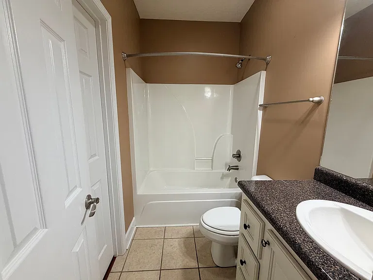 5079 Greyfield Pl N — Photo 8