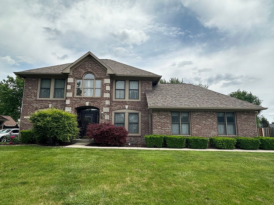 1st image of 847 Crystal Lake Dr
