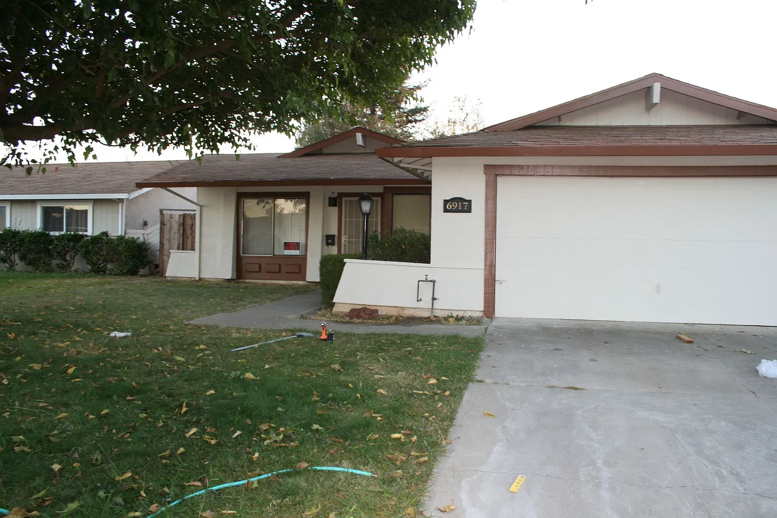6917 Sandrock Way photo 1