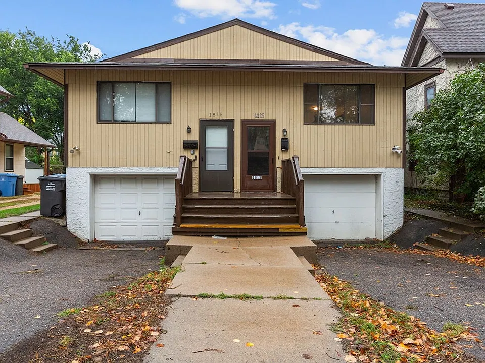 1813 Polk St NE