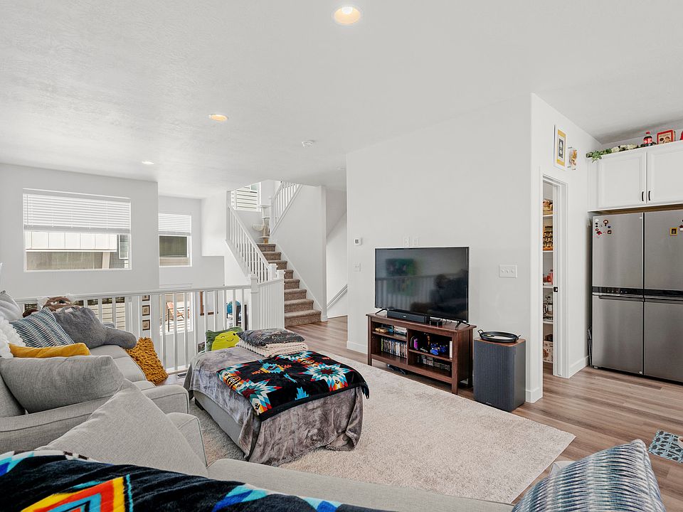 1st image of 15129 S Halter Way