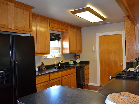4th image of 13300 Mount Echo Dr