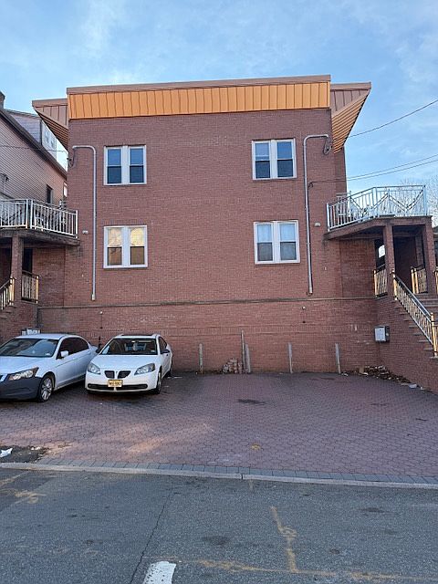 1st image of 91 Audubon Ave #6