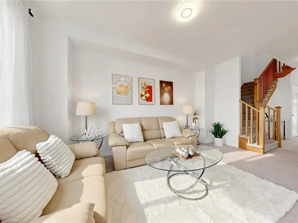 12 Edminston Dr, Fergus, ON N1M 0J3