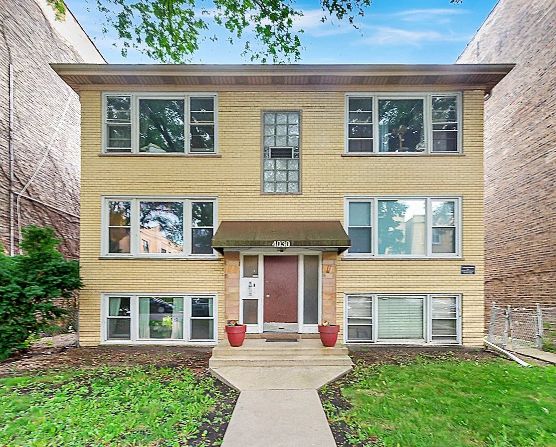 2 bed, 1100 sqft, $2,600 — Photo 1