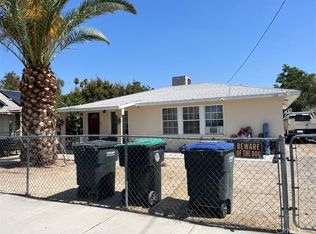 338 S Gilbert St, Hemet, CA 92543
