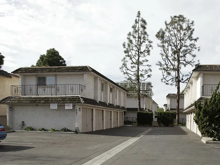 El Syd Apartments — Photo 1