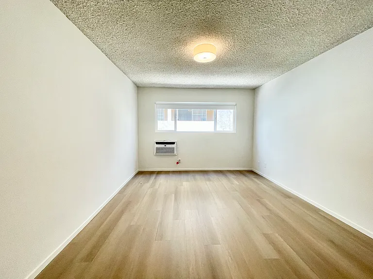 1312 N Curson Ave #2 — Photo 23
