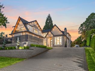 19031 60b Ave, Surrey, BC V3S 8C9