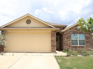 184 Voss, Kyle, TX 78640