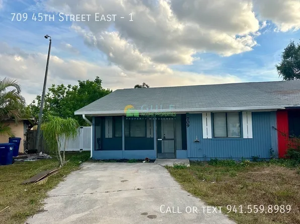 709 45th St E #1, Palmetto, FL 34221