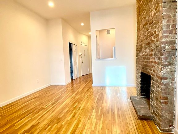 2nd image of 409 E 78th St APT 1B