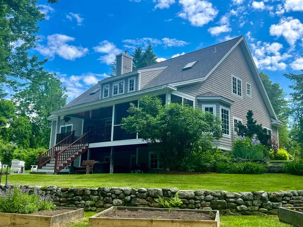 8 Coventry Road, Concord, NH 03301