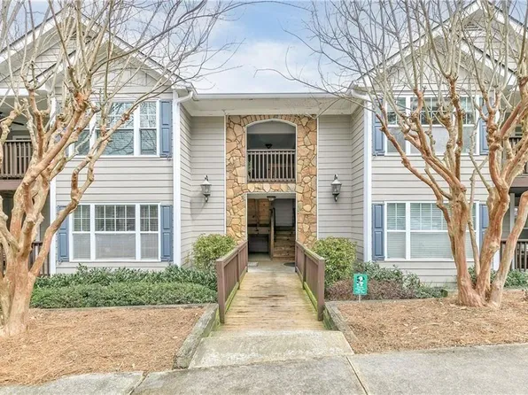 804 Madison Ln SE, Smyrna, GA 30080