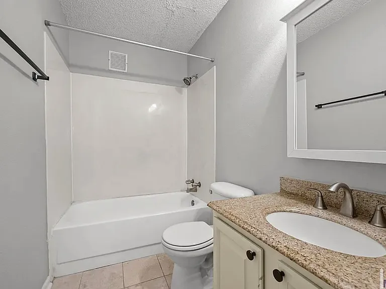 4735 Government St #202 — Photo 6