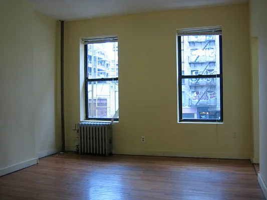 Rented by City Connections Realty | media 9