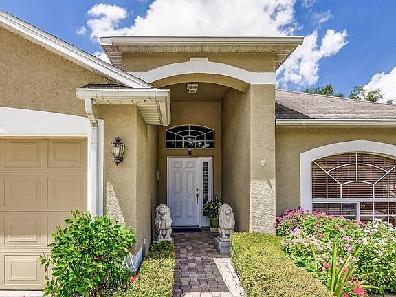2nd image of 8428 Poydras Ln