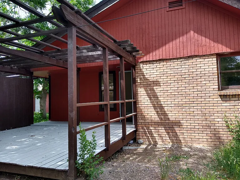 460 S Fenton St — Photo 89