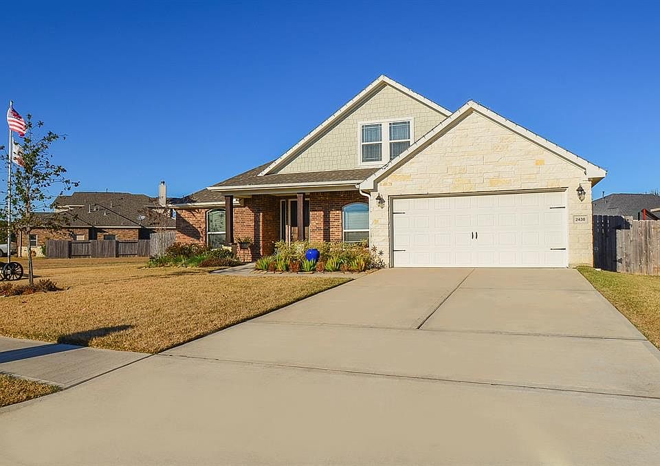 1st image of 2430 Fawnlake Cir