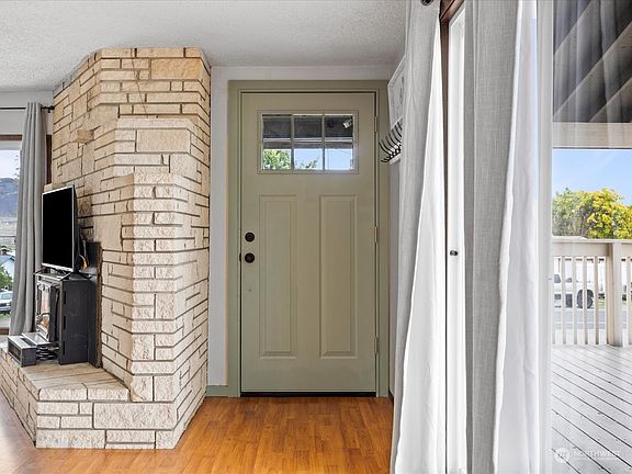 5th image of 21 Stevens Avenue
