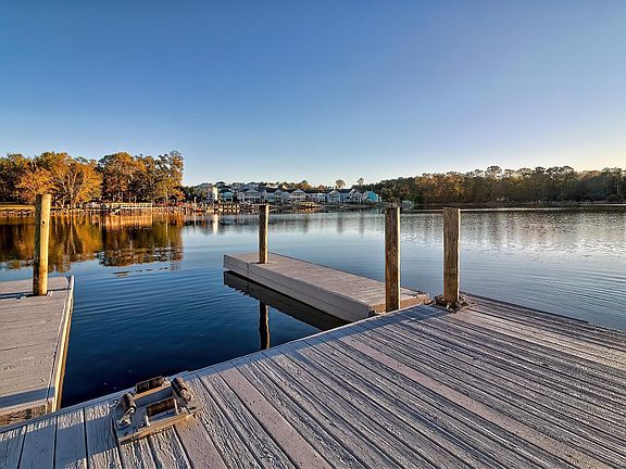 2nd image of 120 Tall Timber Trl