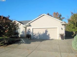 1121 S Sycamore St, Canby, OR