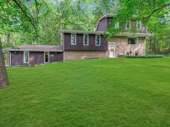 187 Dehaven Rd, Beaver Falls, PA 15010