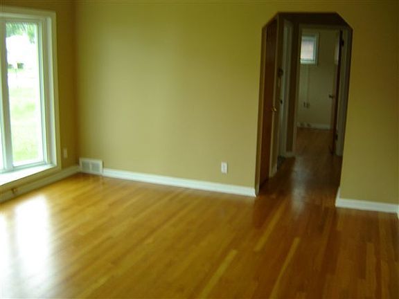 Harper Court - Front Room