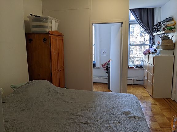 4th image of 317 Court St #1A