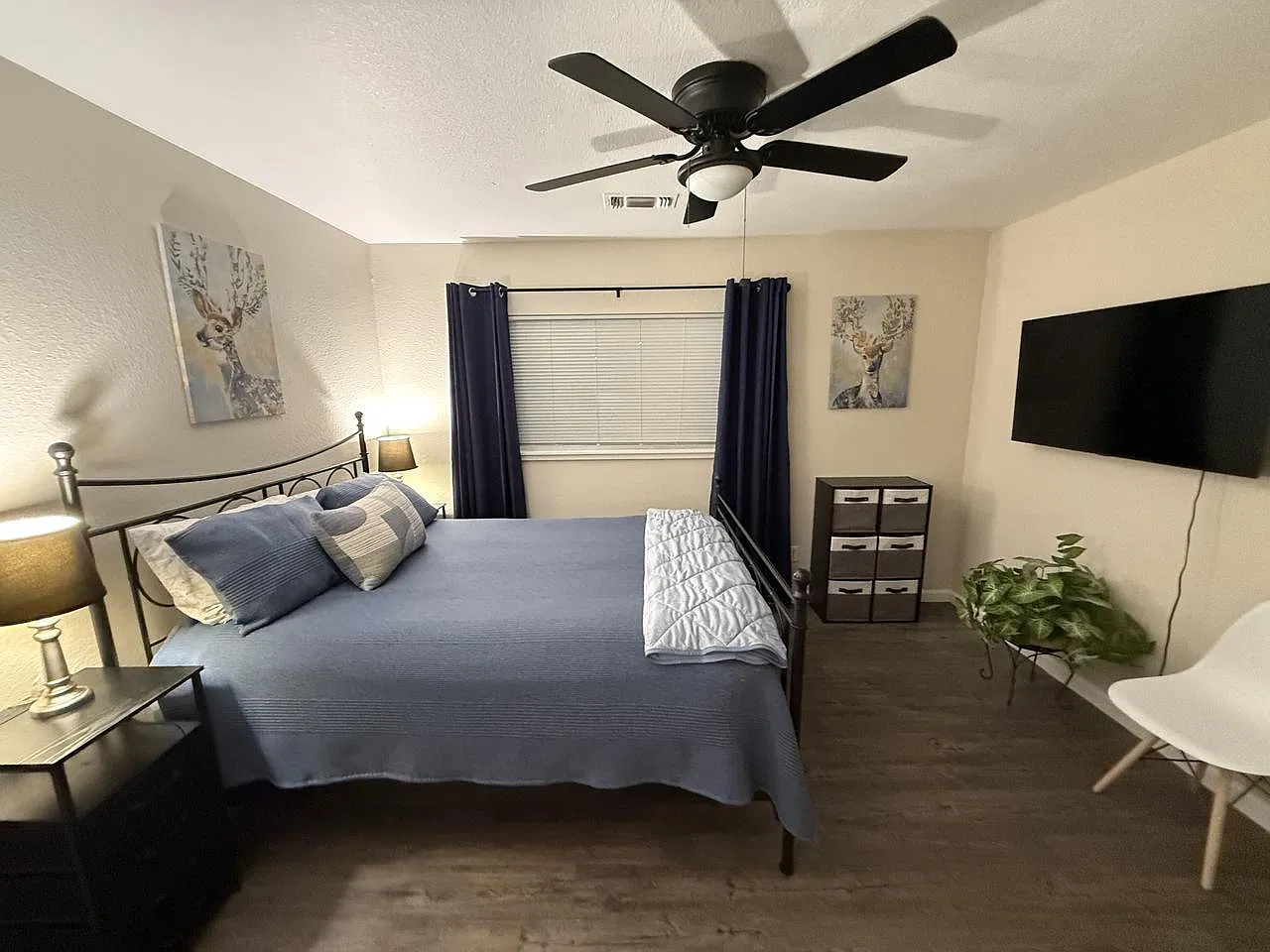 2 bed, 1100 sqft, $2,595 — Photo 3