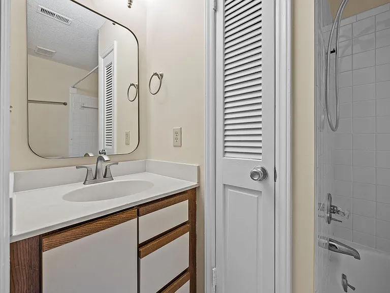 3112 Coachmans Way — Photo 15