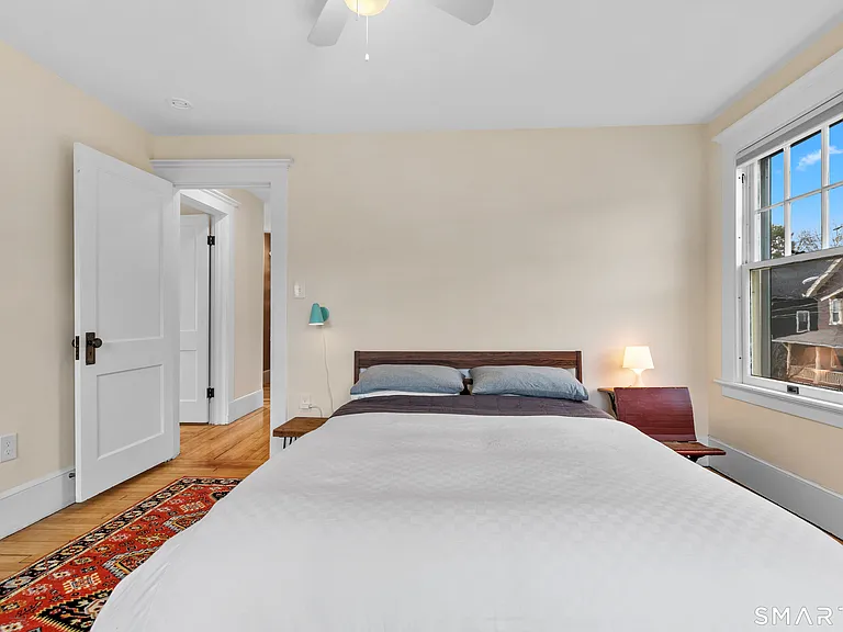 53 Turner Ave — Photo 24