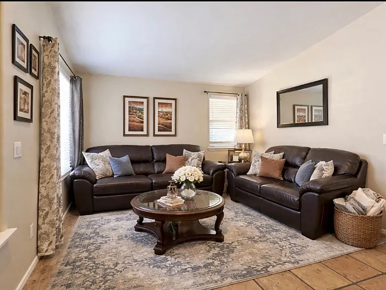 7825 W San Miguel Ave — Photo 3