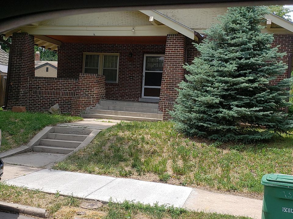 725 Harrison Front of house