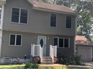 9 Leon Ave, Old Bridge, NJ 08857