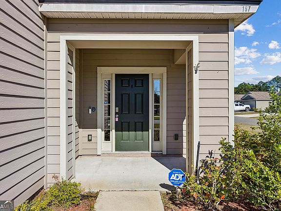 4th image of 157 Ashwood Cir