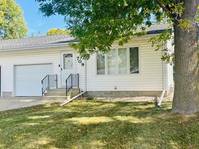 709 6th Ave NE, Sleepy Eye, MN, 56085
