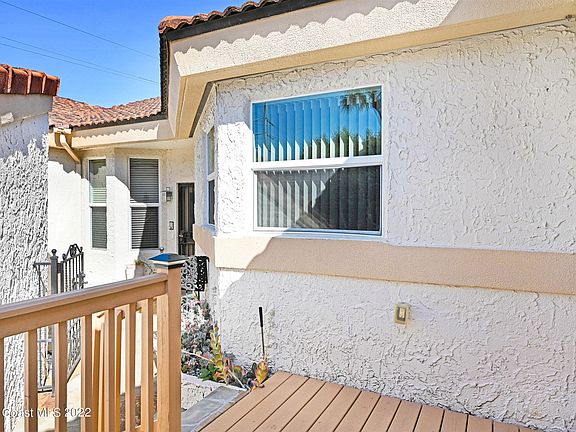 2nd image of 3783 Sawgrass Dr