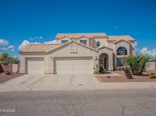 9469 N Crestone Dr, Tucson, AZ 85742