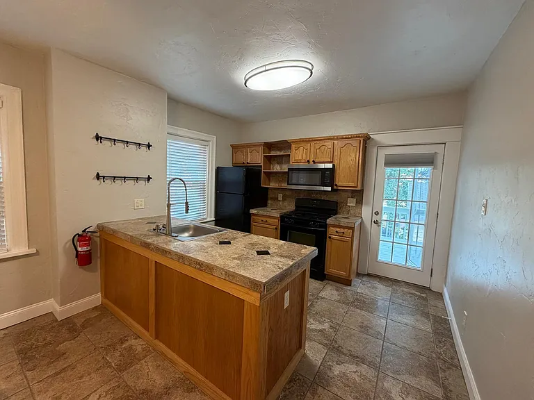 6533 Dalzell Pl #1 — Photo 5