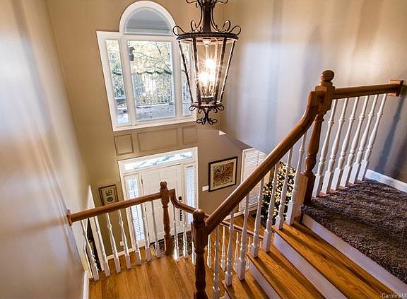 4th image of 516 Shelton St #165