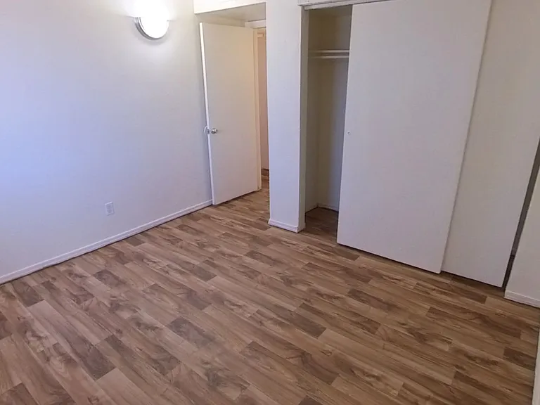 Santuario Apartments — Photo 26
