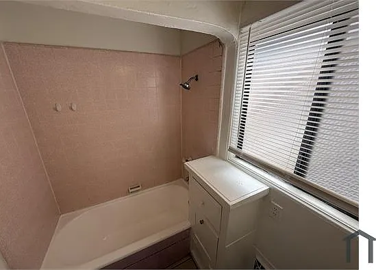 4120 E 7th St #A — Photo 11