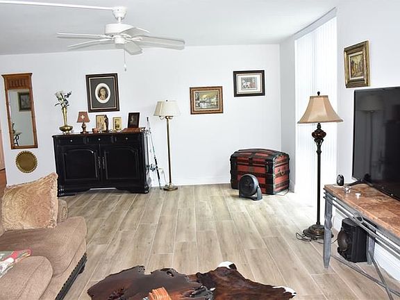 5th image of 1301 River Reach Dr APT 210