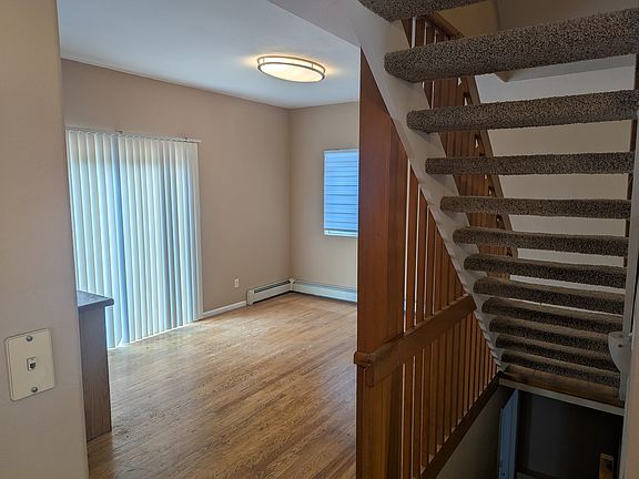 2nd image of 3683 Iris Ave