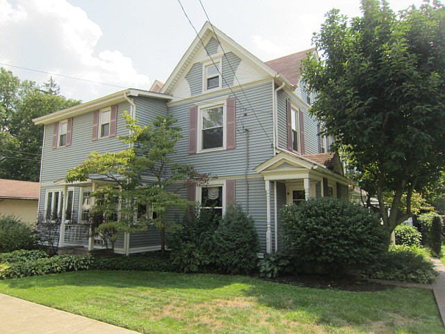 1st image of 328 E Main St