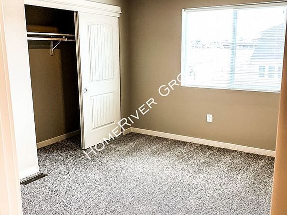 2nd image of 205 Meadowview Ln #8-101