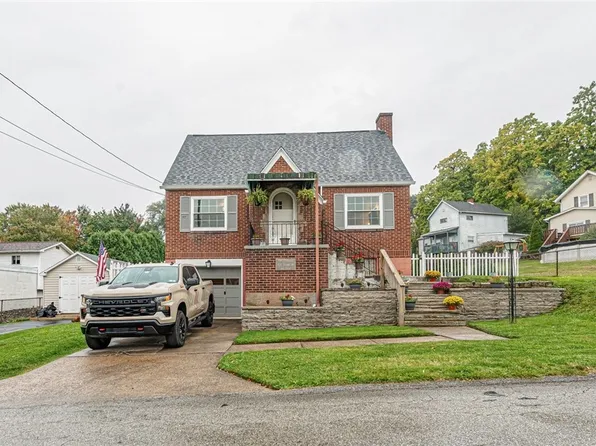 631 Broad St, Mount Pleasant, PA 15666