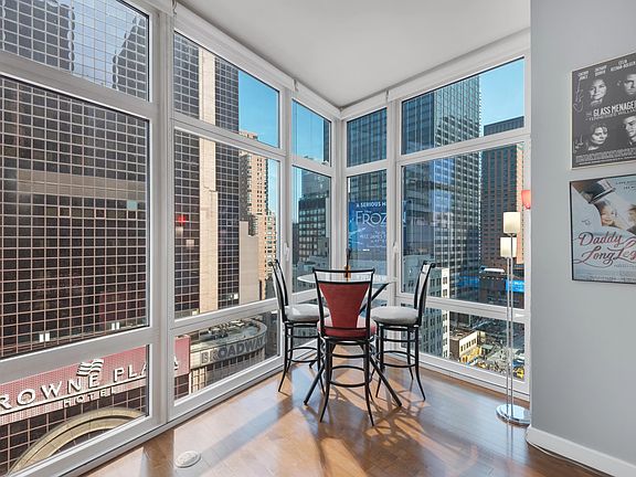3rd image of 1600 Broadway APT 16C